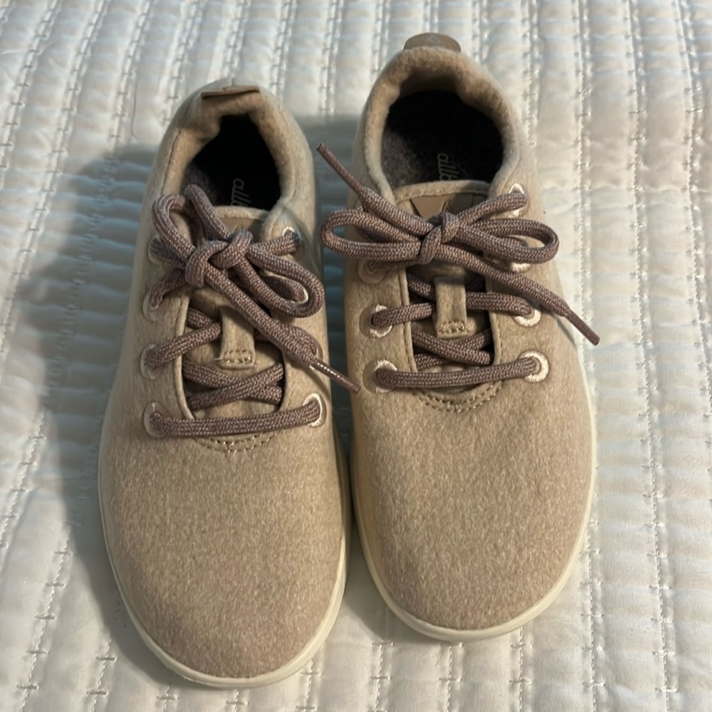 *NEW* Allbirds Women’s Wool Runners